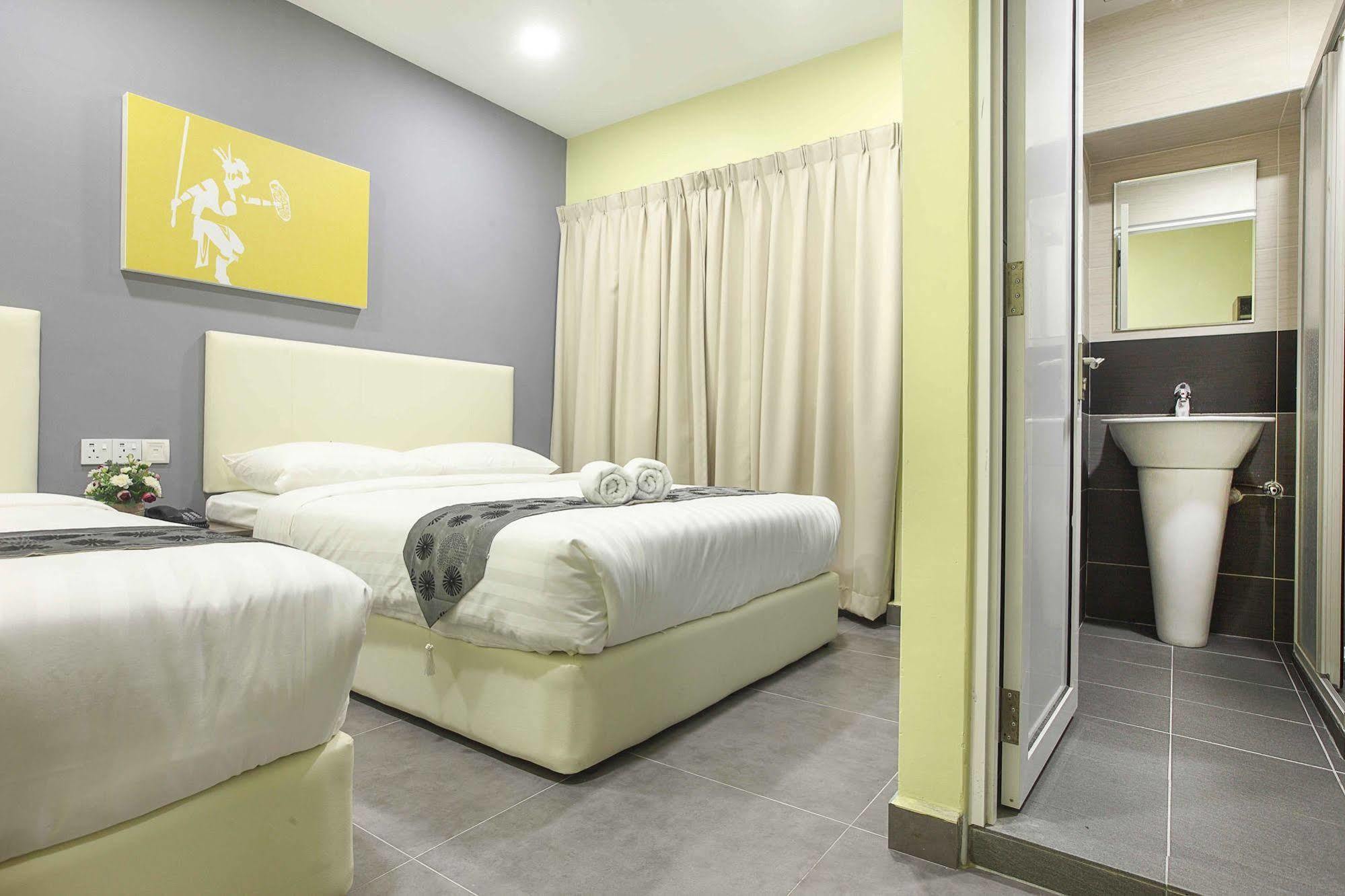 Sri Village Hotel Ампанг Экстерьер фото