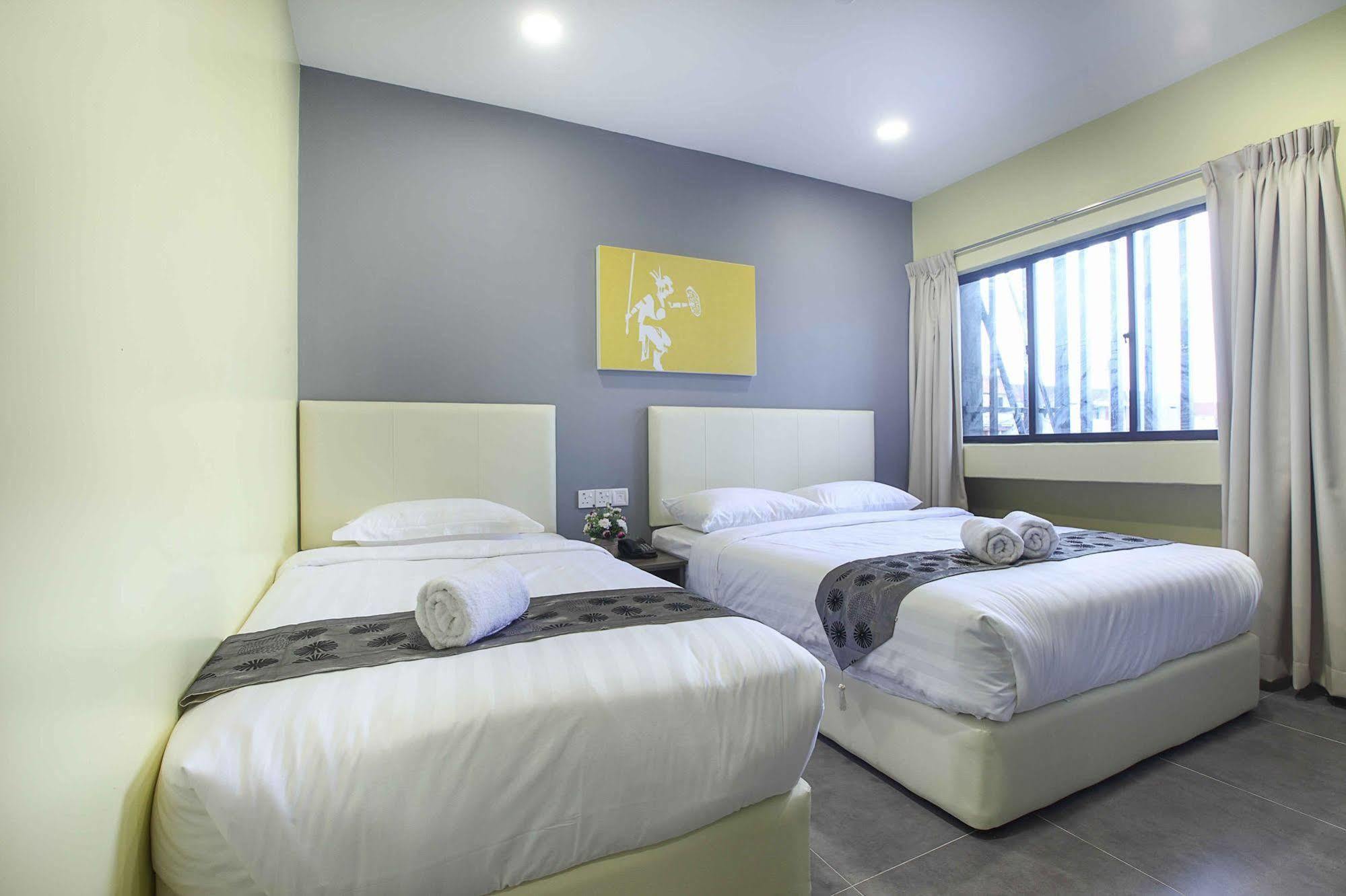 Sri Village Hotel Ампанг Экстерьер фото
