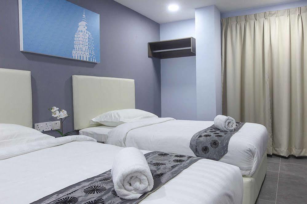 Sri Village Hotel Ампанг Экстерьер фото